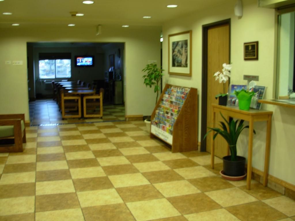 Red Lion Inn And Suites Federal Way Exteriér fotografie